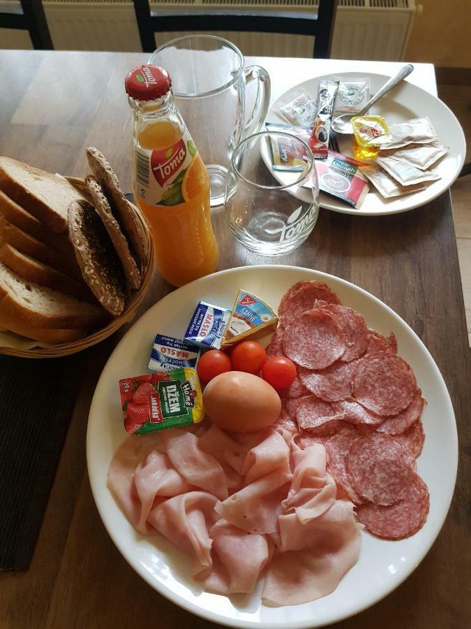 Penzion Piranha Mělník Eksteriør billede